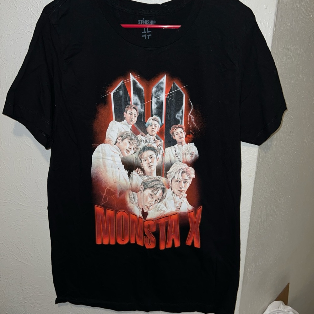 Starship entertainment Monsta X 2017 world tour shirt
